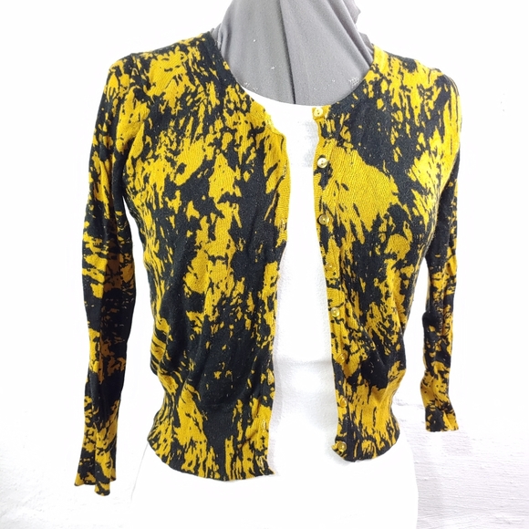 Vivienne Tam Sweaters - VIVIENNE TAM BUTTON SWEATER(a296)